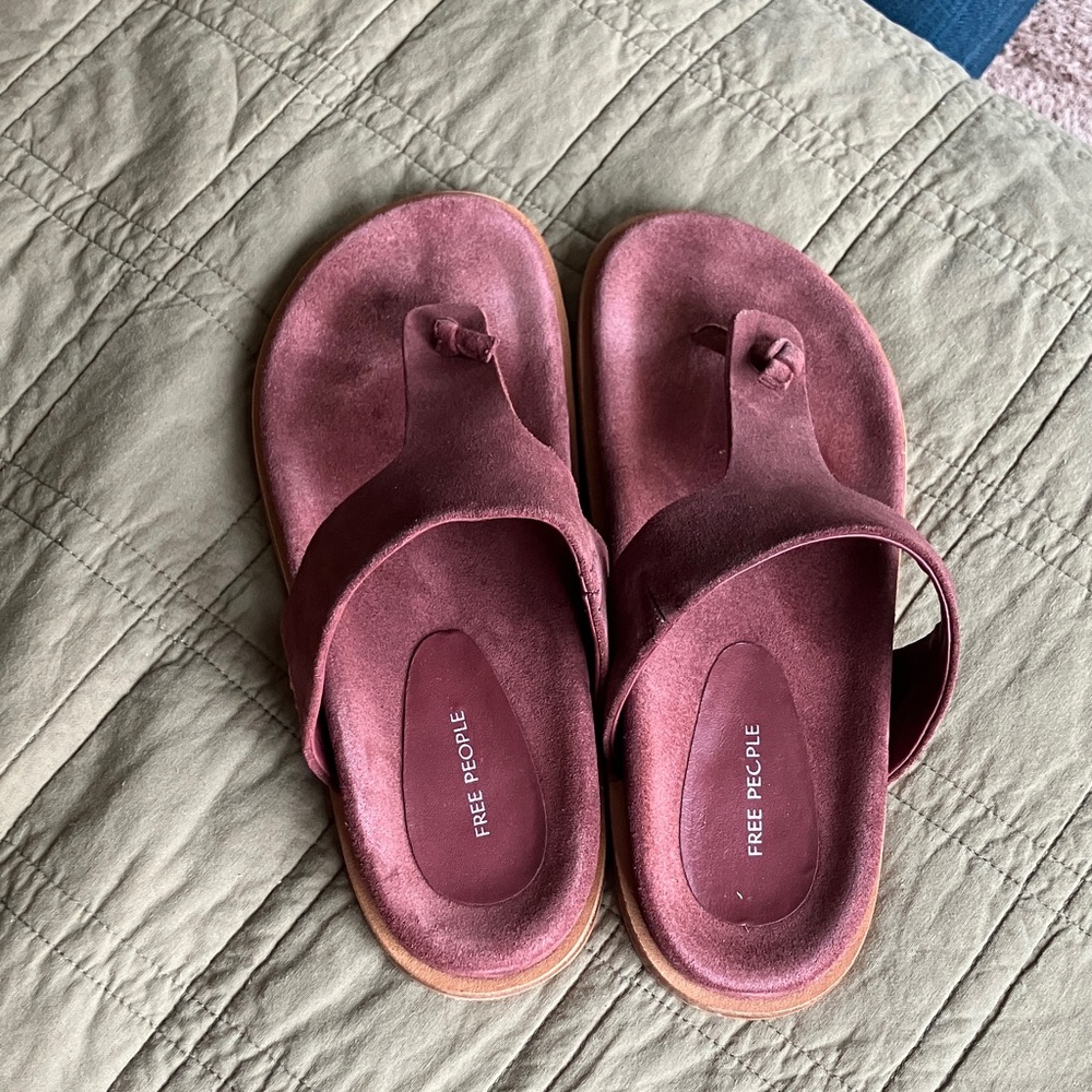 Free People Women's Rose Suede Toe-Loop Sandals